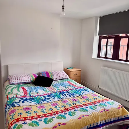 Bright & Cosy 3-bed Flat Hotwells, Walk To Clifton & Harbourside 브리스틀